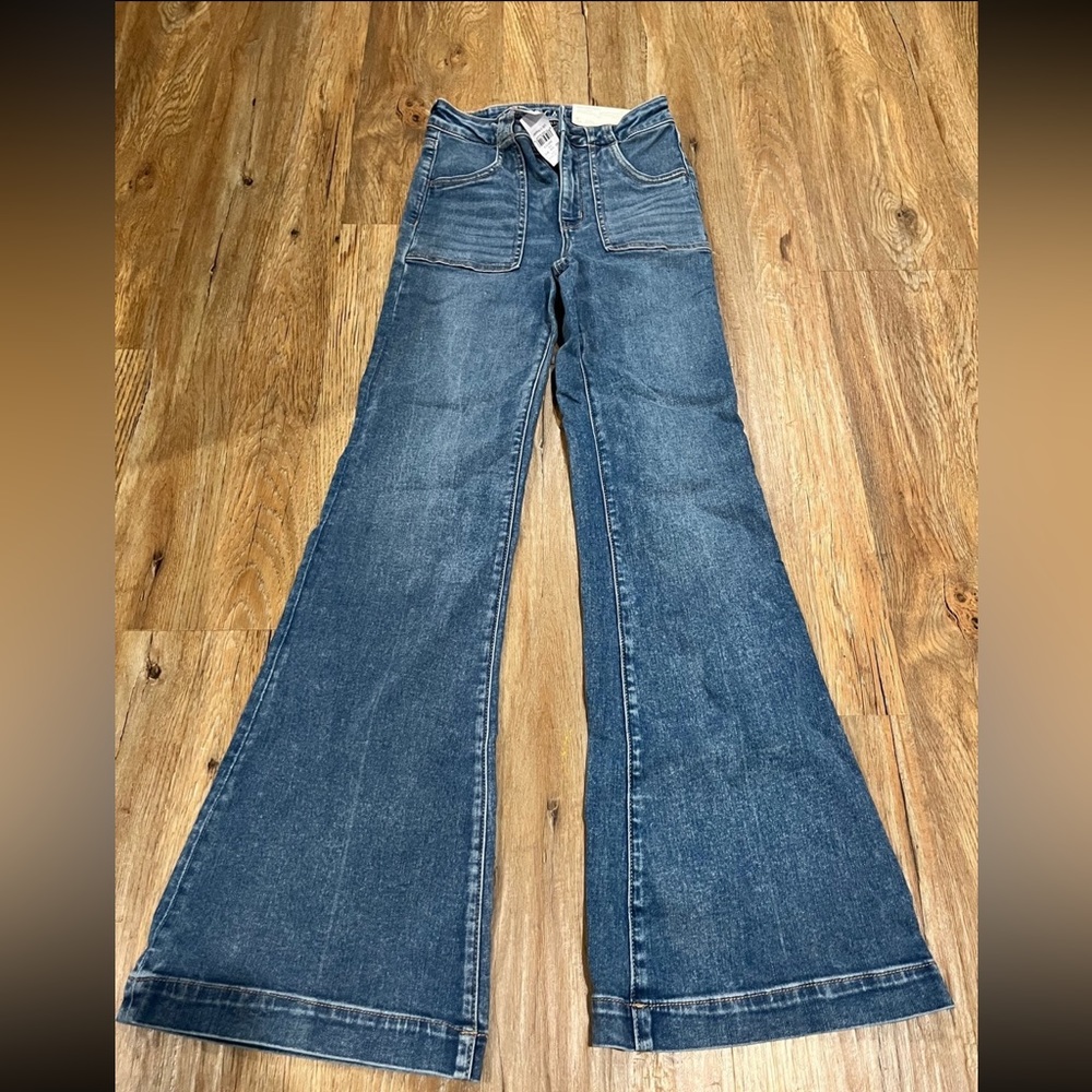 AE Jeans
